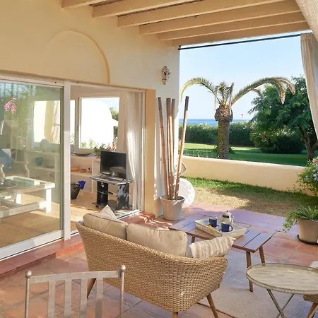 Apartamento Front Elviria Marbella